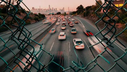 开云体育-TSM绝杀BRO，Meiko高光表现，助力队伍走向胜利！